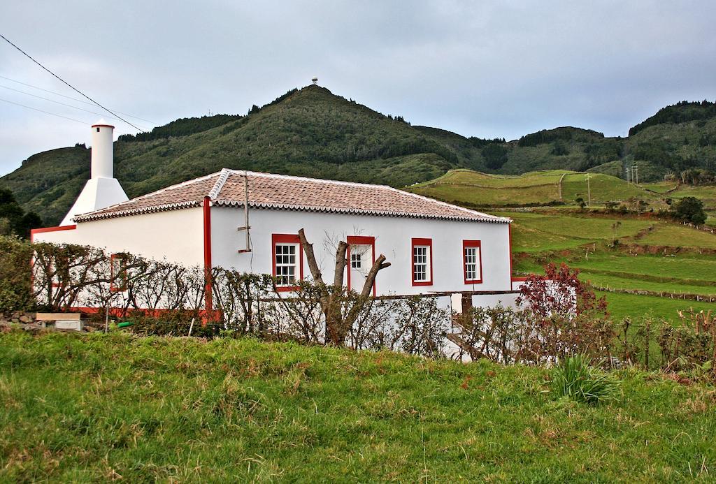 Casa De Almagreira - Empreendimento De Turismo Em Espaco Rural - Casa De Campo Villa Vila do Porto Exterior photo